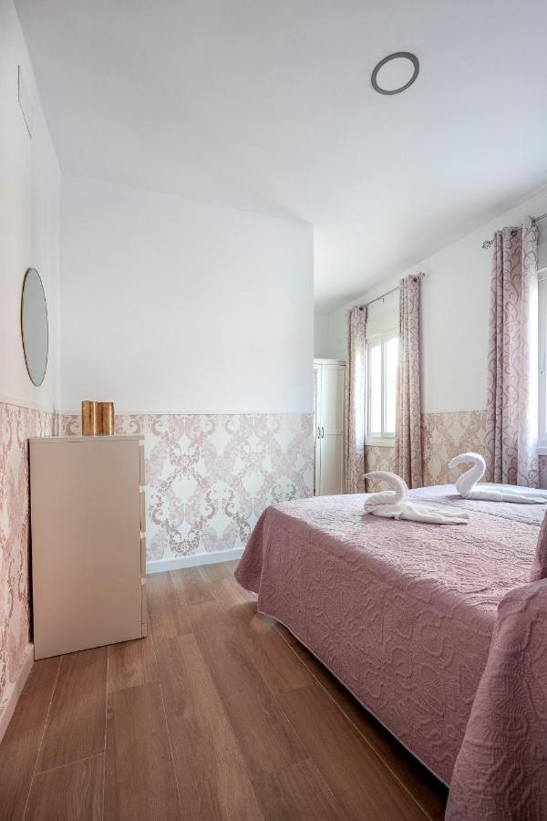 Casa A 5 Min De Sevilla Con Piscina Camas