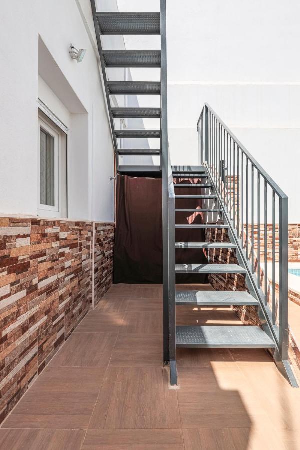 Casa A 5 Min De Sevilla Con Piscina Holiday home