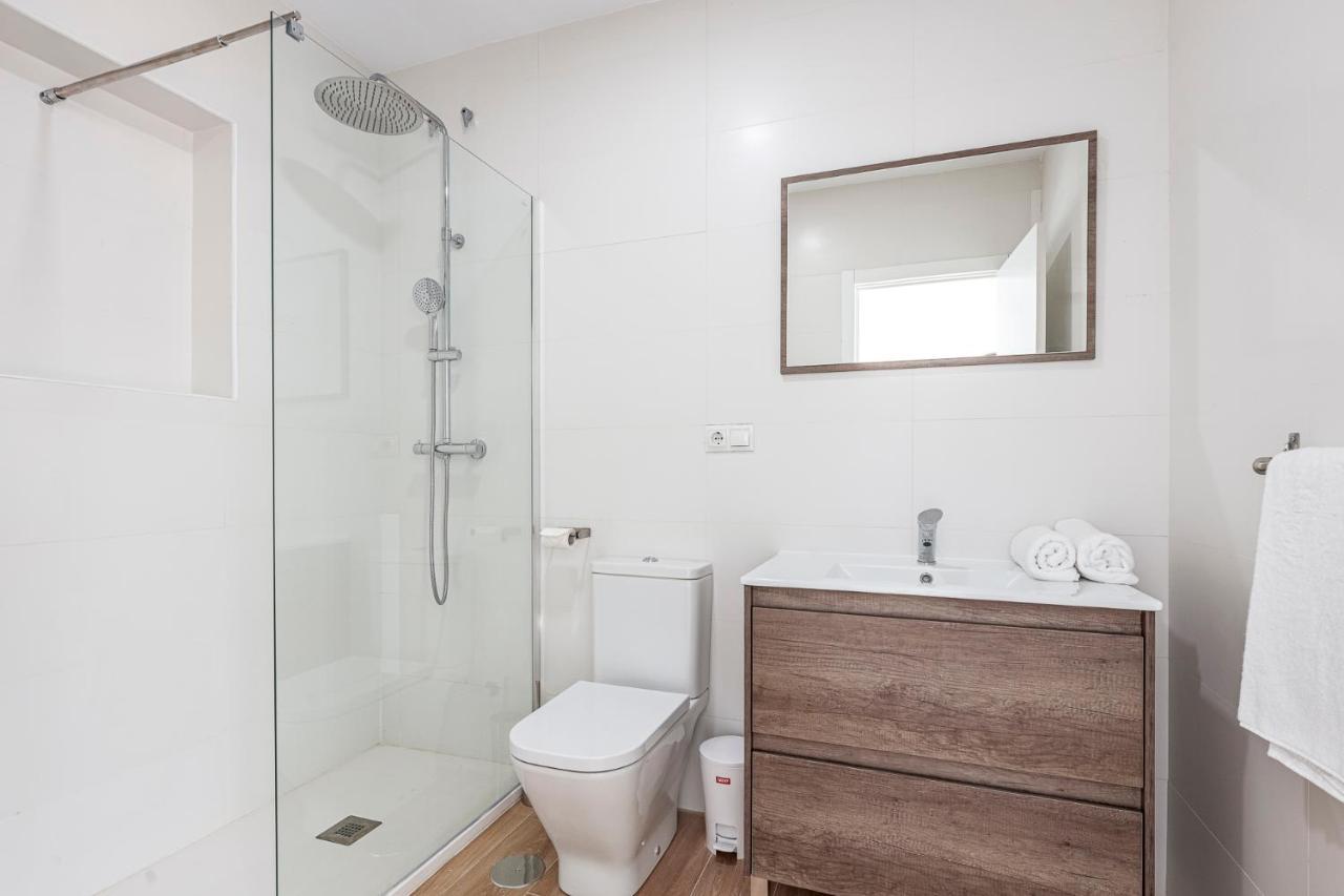 Holiday home Casa A 5 Min De Sevilla Con Piscina Camas