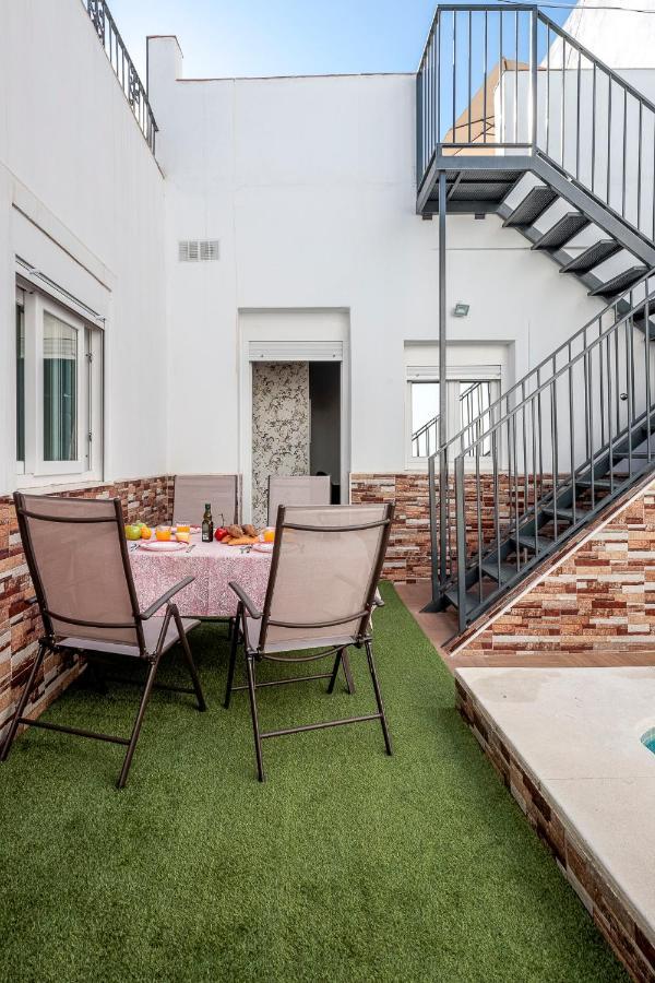 Holiday home Casa A 5 Min De Sevilla Con Piscina